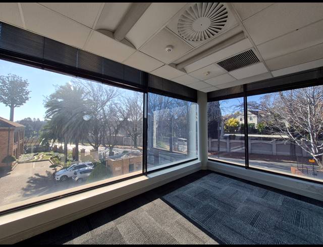 726M² OFFICE TO LET IN WAVERLEY